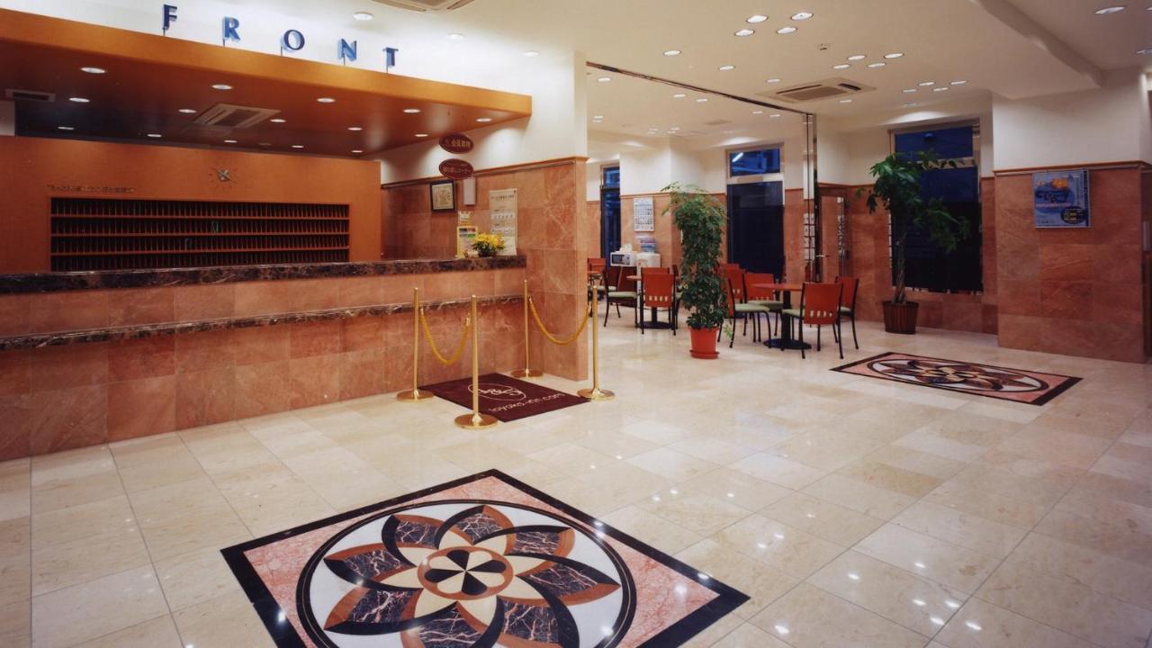 Toyoko Inn Tokyo Ikebukuro Kita-Guchi No.1 Экстерьер фото