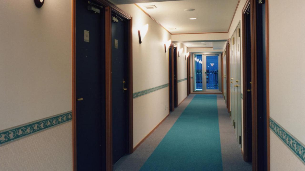Toyoko Inn Tokyo Ikebukuro Kita-Guchi No.1 Экстерьер фото