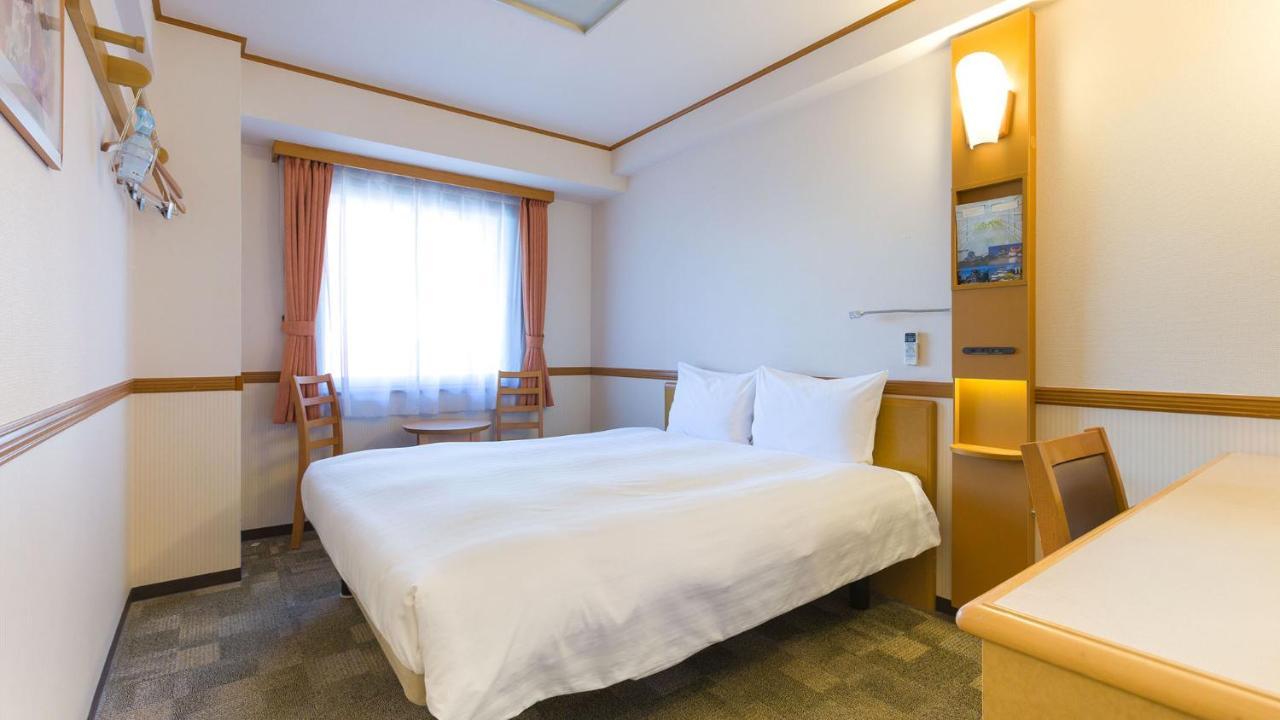 Toyoko Inn Tokyo Ikebukuro Kita-Guchi No.1 Экстерьер фото