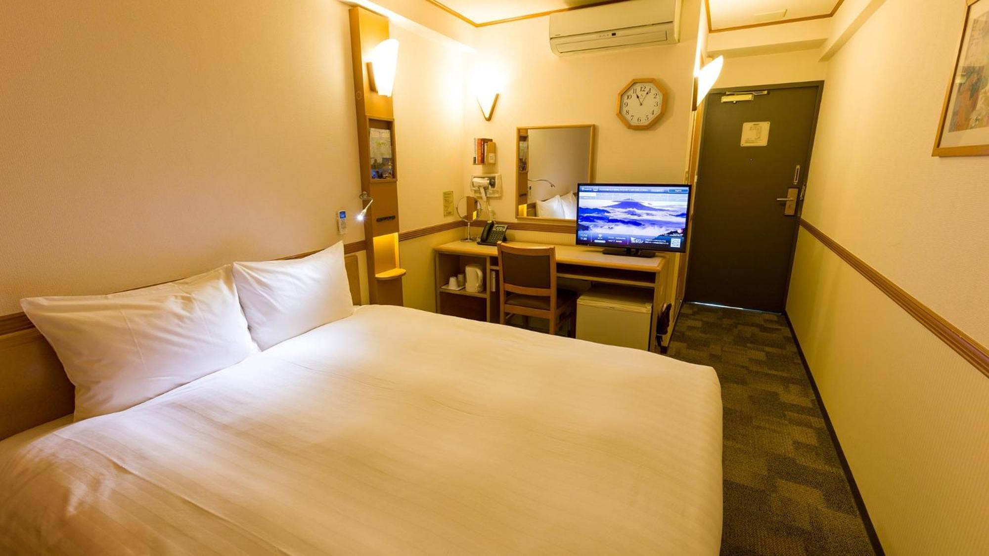 Toyoko Inn Tokyo Ikebukuro Kita-Guchi No.1 Номер фото