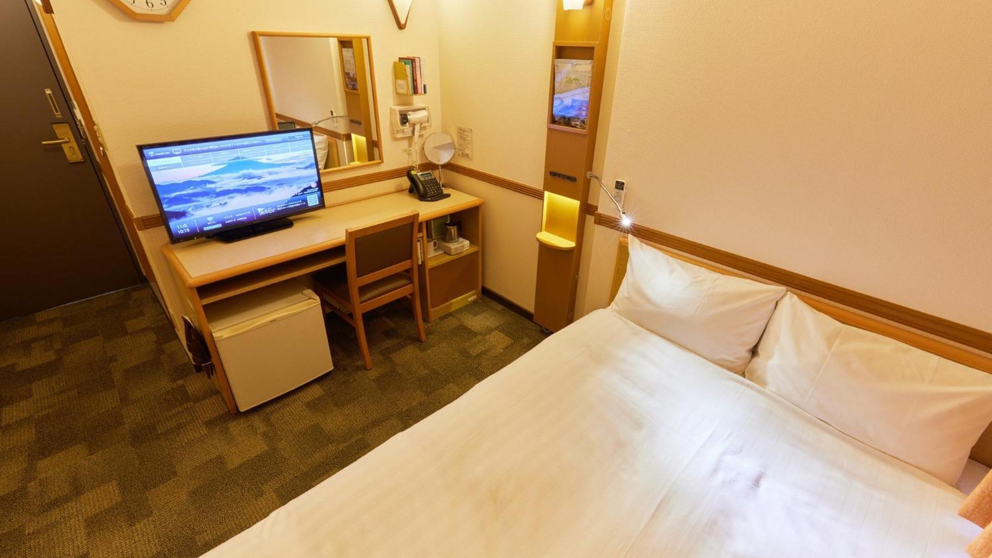 Toyoko Inn Tokyo Ikebukuro Kita-Guchi No.1 Номер фото