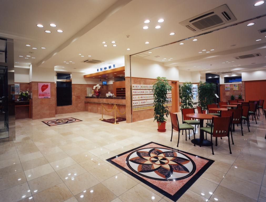 Toyoko Inn Tokyo Ikebukuro Kita-Guchi No.1 Экстерьер фото